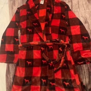 Pink Victoria’s Secret fleece robe